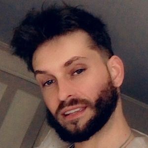 Meet your Posher, Adam